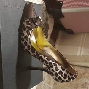 Dsquared pony hair and brown leather pumps